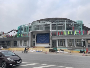 THI CÔNG CÔNG TRÌNH LED FULL NHÀ HÁT TẠI UÔNG BÍ - QUẢNG NINH